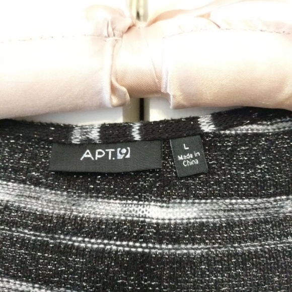 Sweater Set - Picture 4 of 8